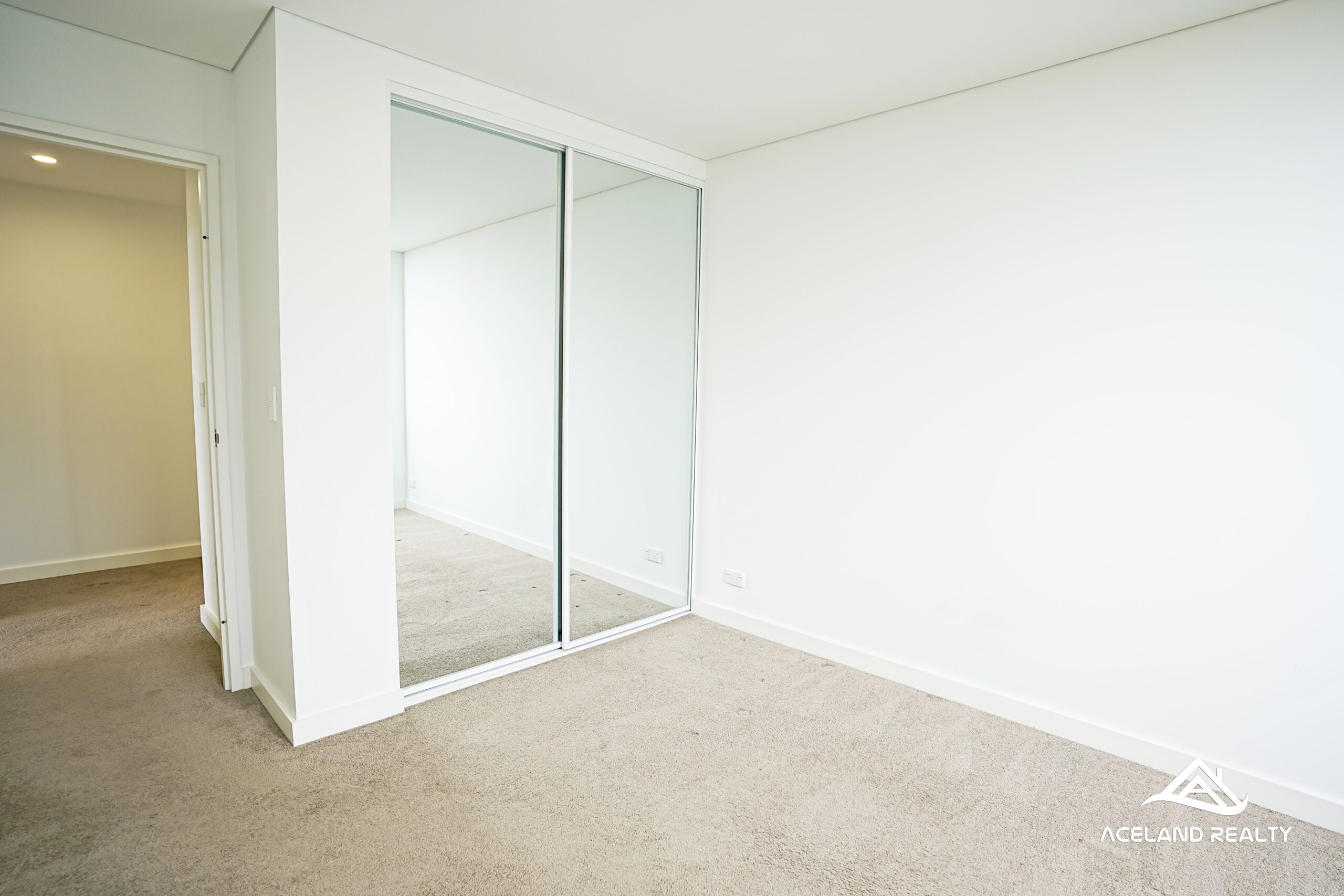 eagle_1193260-WOLLI-CREEK-2023-04-18-031905-7