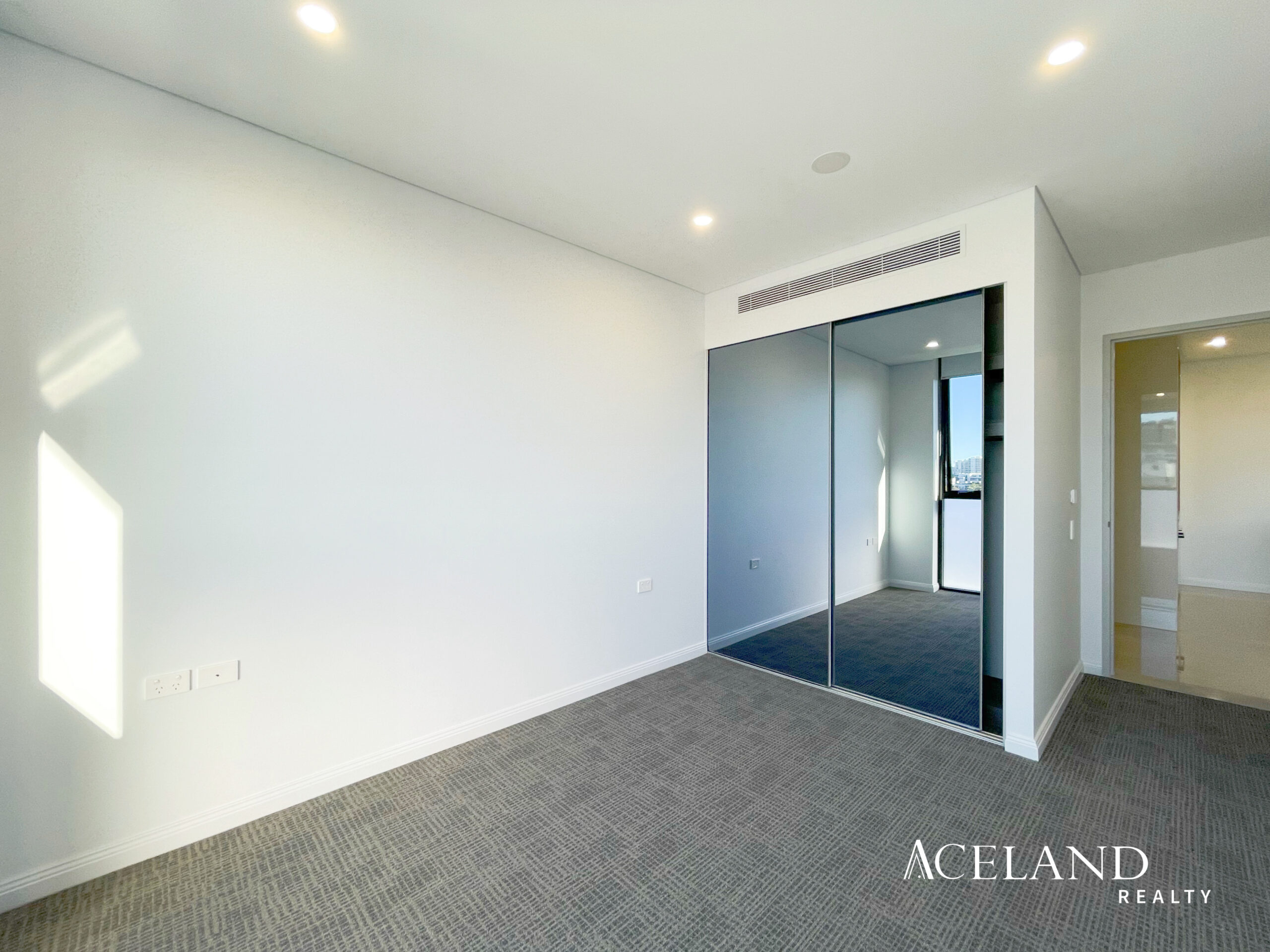 eagle_1635392-ZETLAND-2025-07-30-043957-5