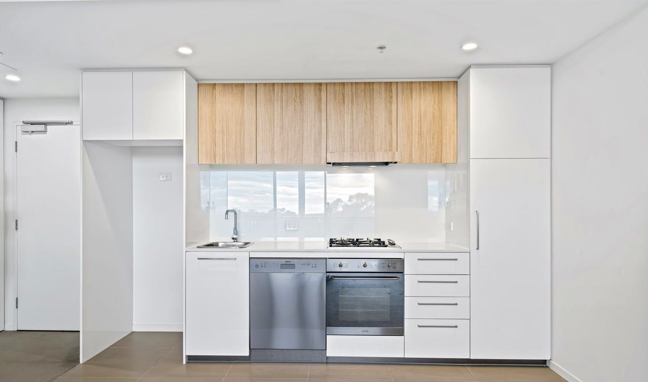 eagle_1672572-HURSTVILLE-2025-10-09-042106-1