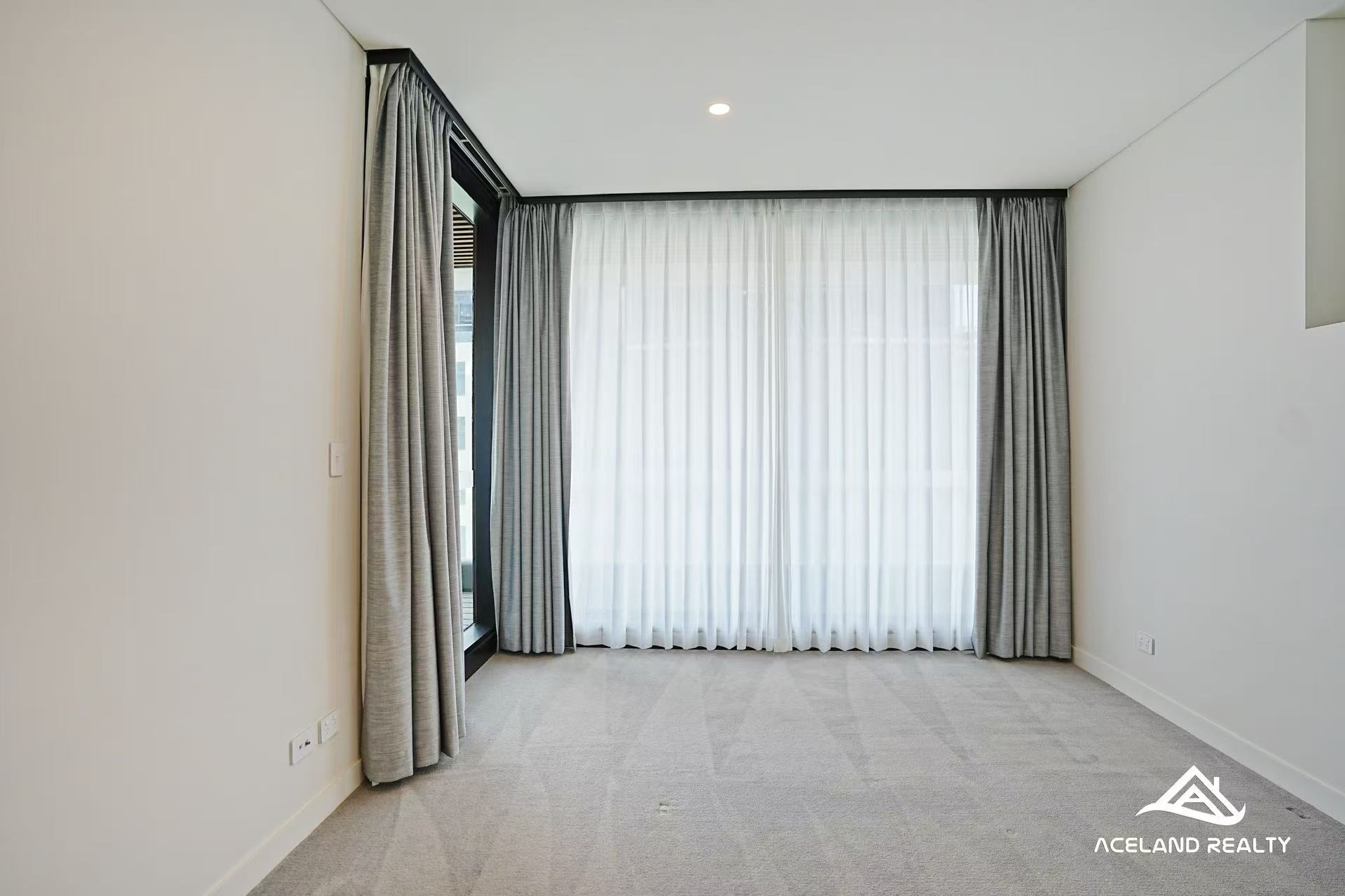 eagle_1348356-SYDNEY-2025-11-12-044512-8