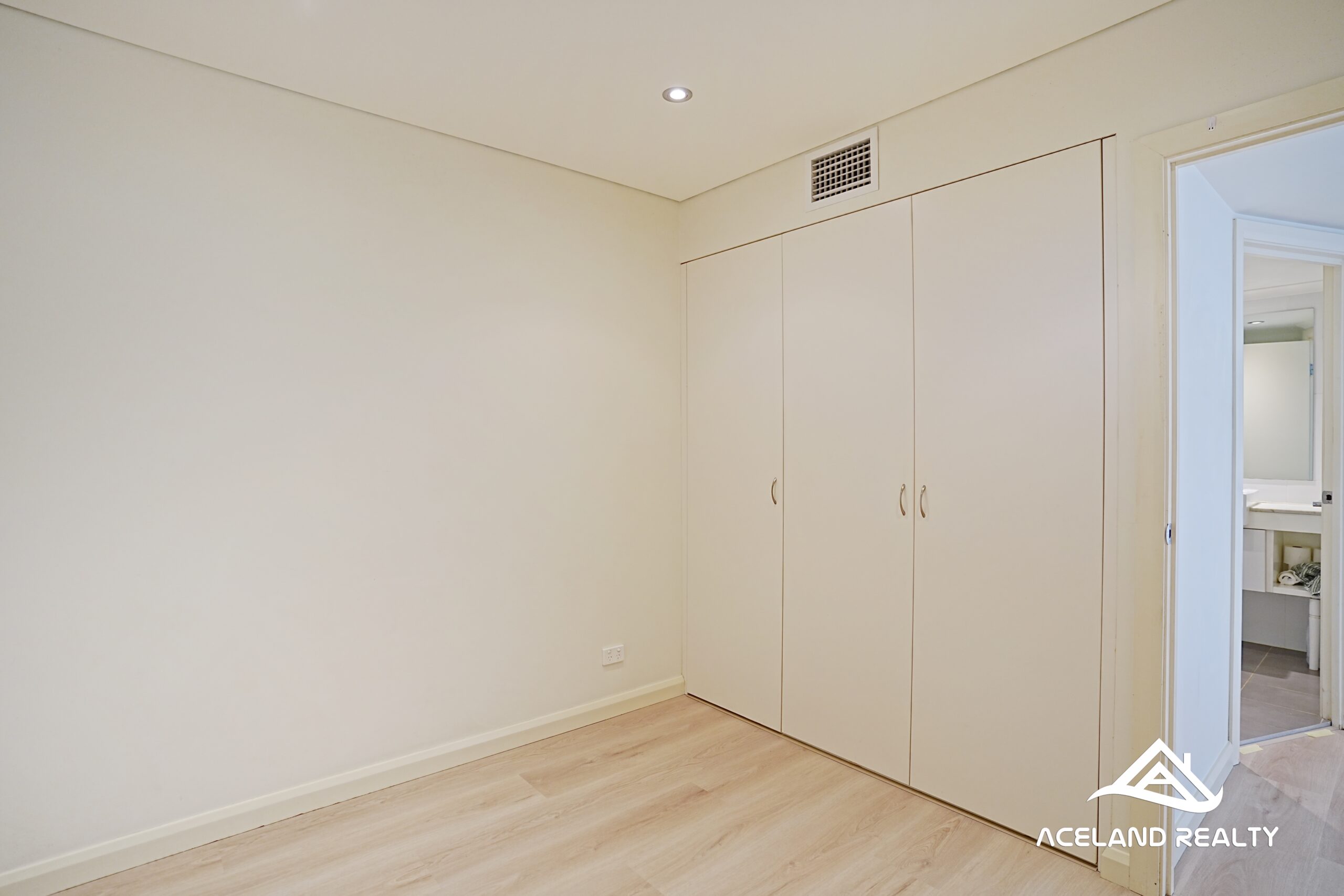 eagle_1765671-ST-LEONARDS-2026-04-25-104813-10