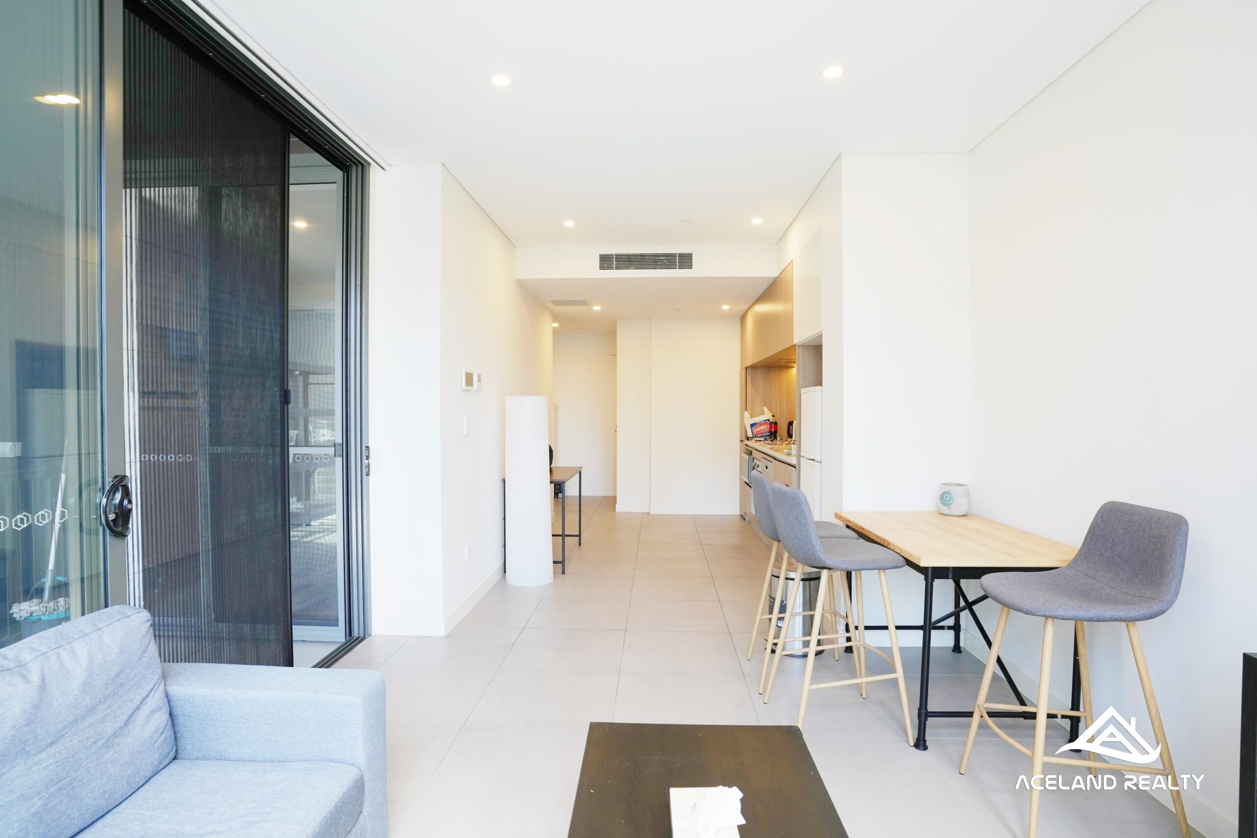 eagle_1410742-BURWOOD-2024-05-15-043459-2