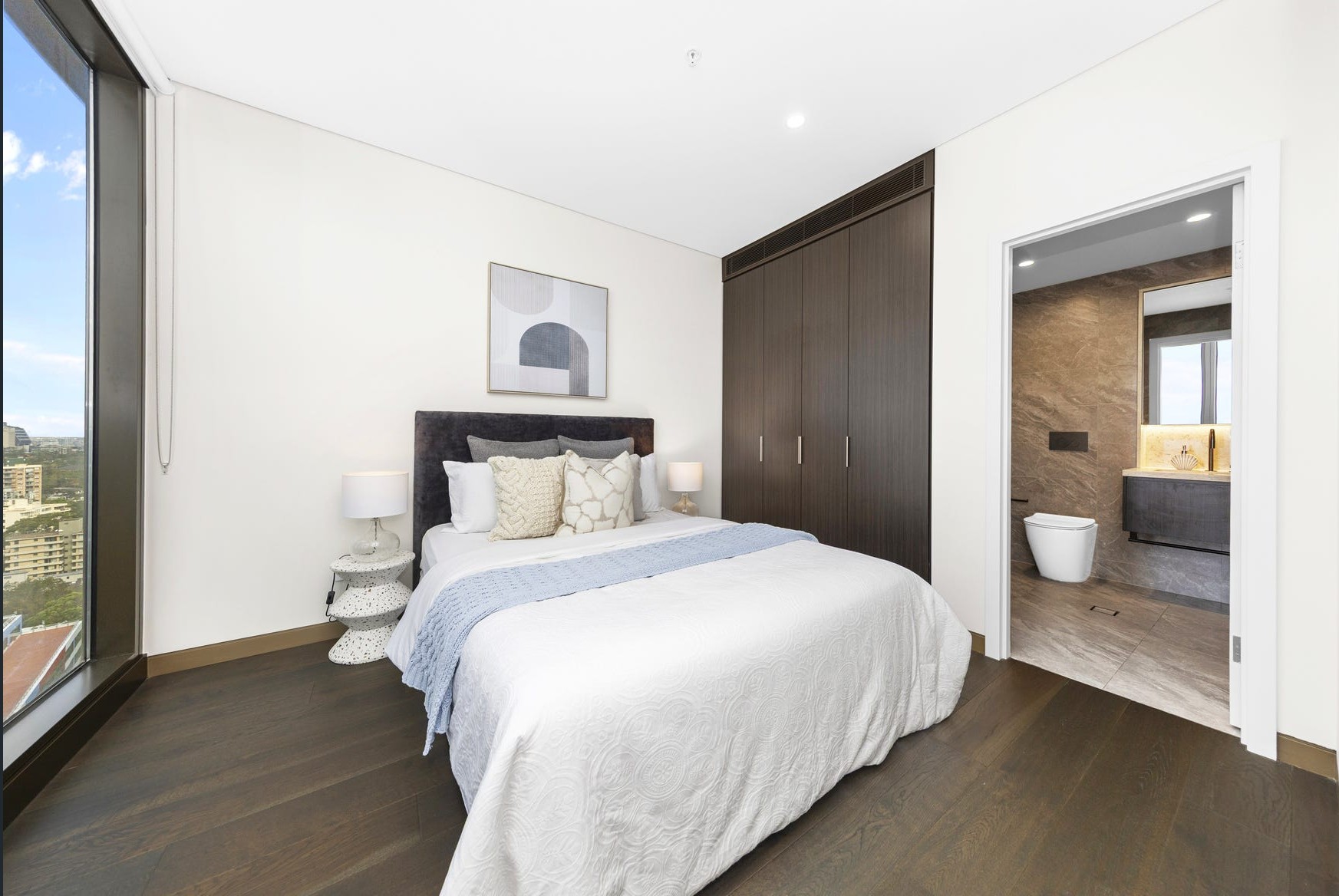 eagle_1826790-ST-LEONARDS-2026-08-11-152509-5