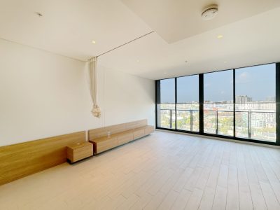 eagle_1345471-ZETLAND-2023-12-20-141220